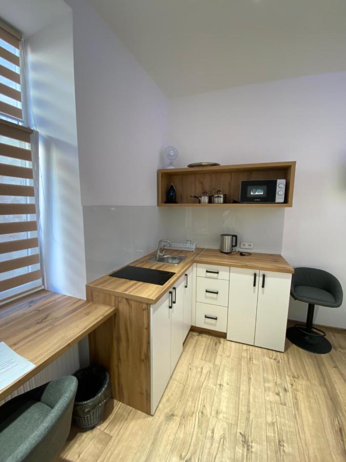 Квартира-Студія Подобово На Вулиці Городоцька 102 Lviv Eksteriør bilde
